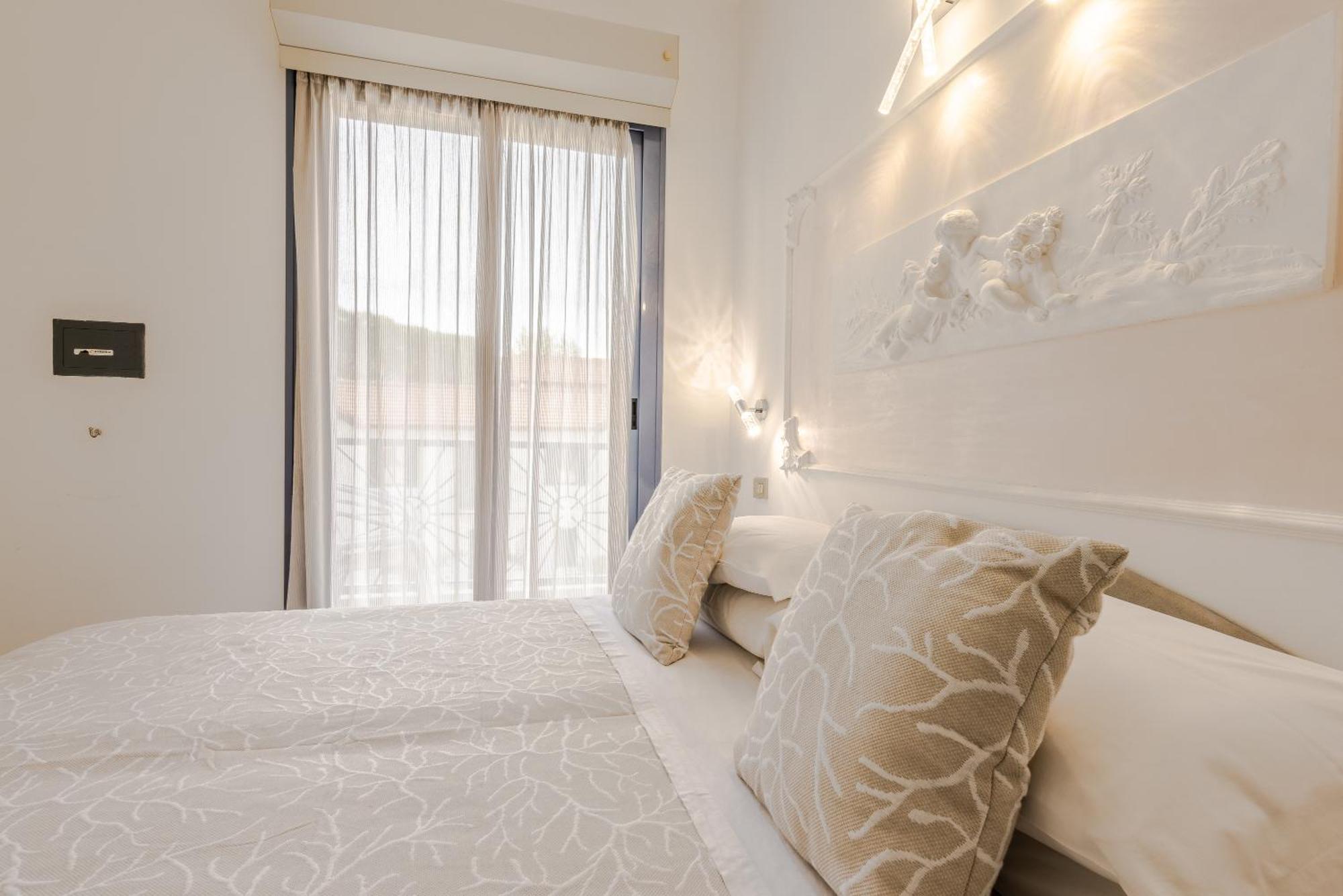 Royal Boutique Hotel Riccione Exterior photo
