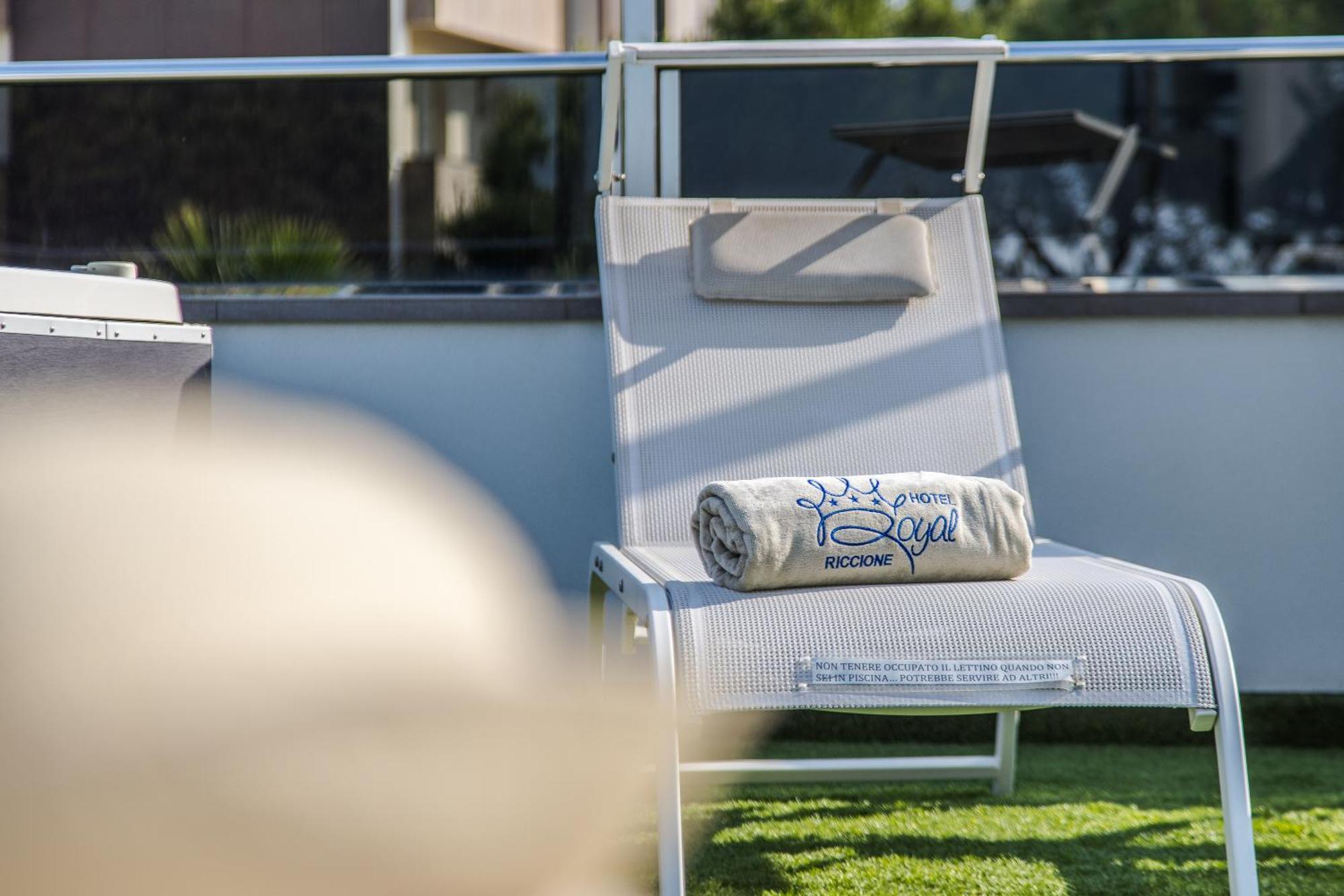 Royal Boutique Hotel Riccione Exterior photo