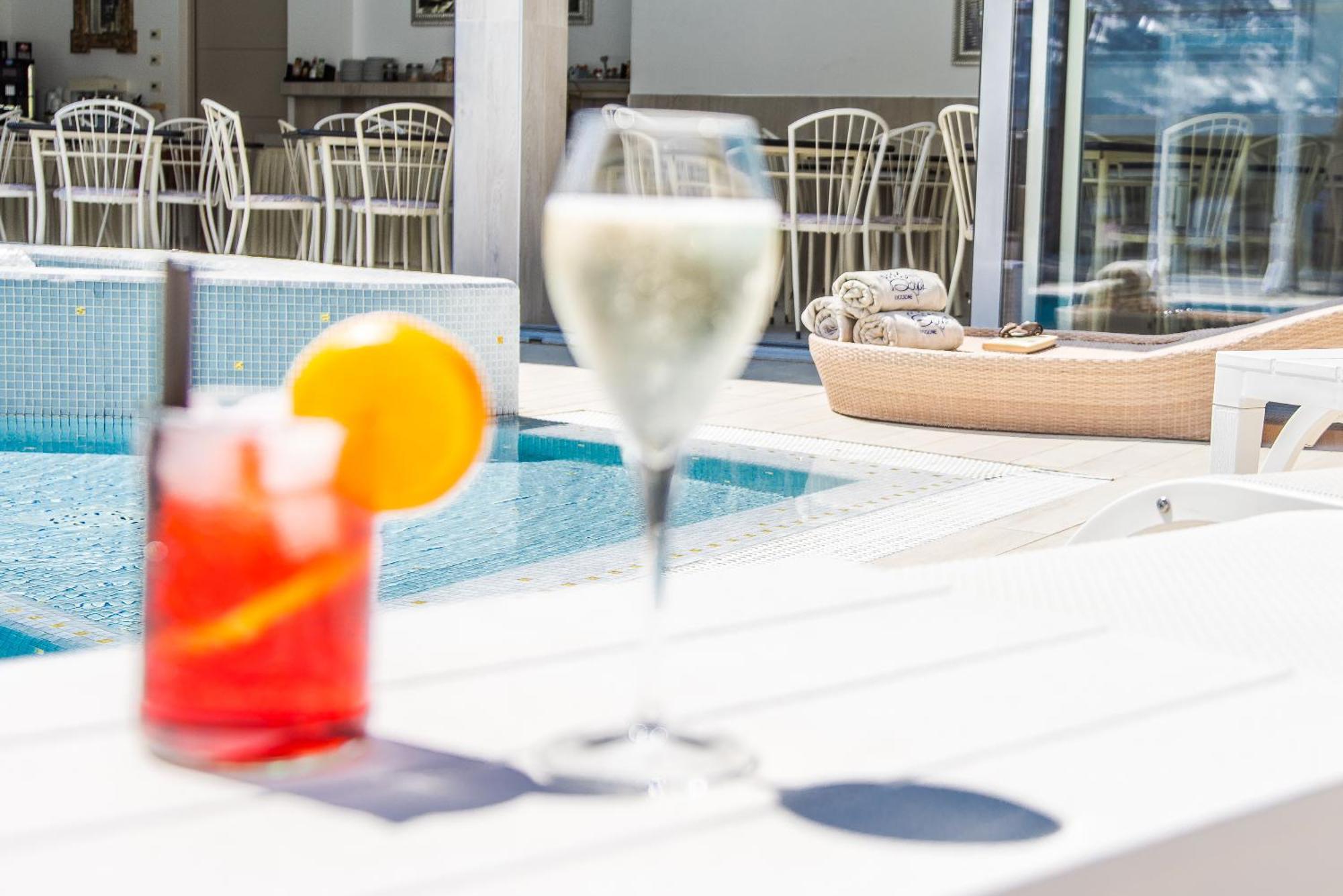 Royal Boutique Hotel Riccione Exterior photo